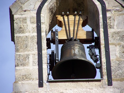 Jougs - Eglise de Marcenat 03